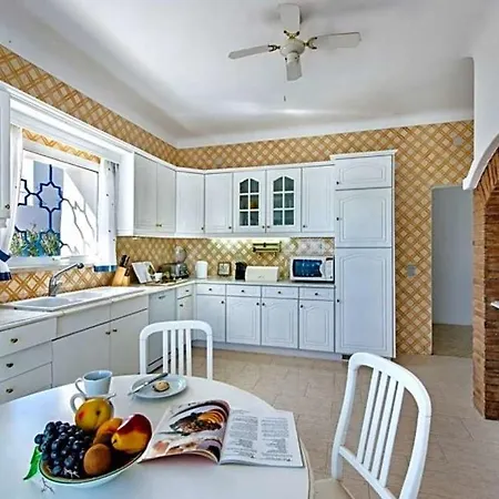 Sleeps 10 Pool Wifi * Albufeira